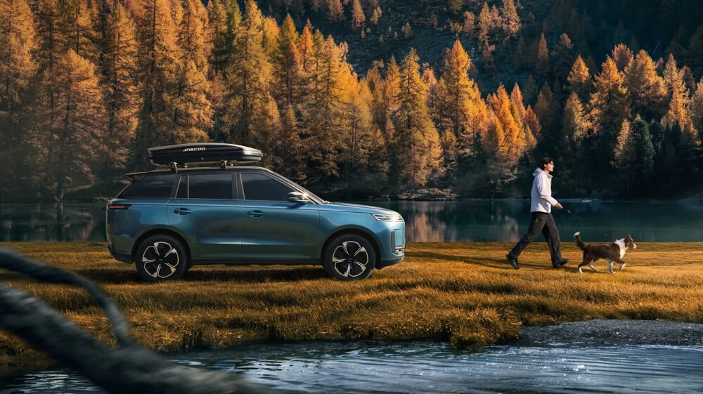 Jaecoo J5 Introducing the Jaecoo 5 (J5) Crossover